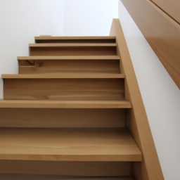 Escalier en Bois : Alliance Parfaite entre Tradition et Modernité pour un Intérieur Accueillant Caudry